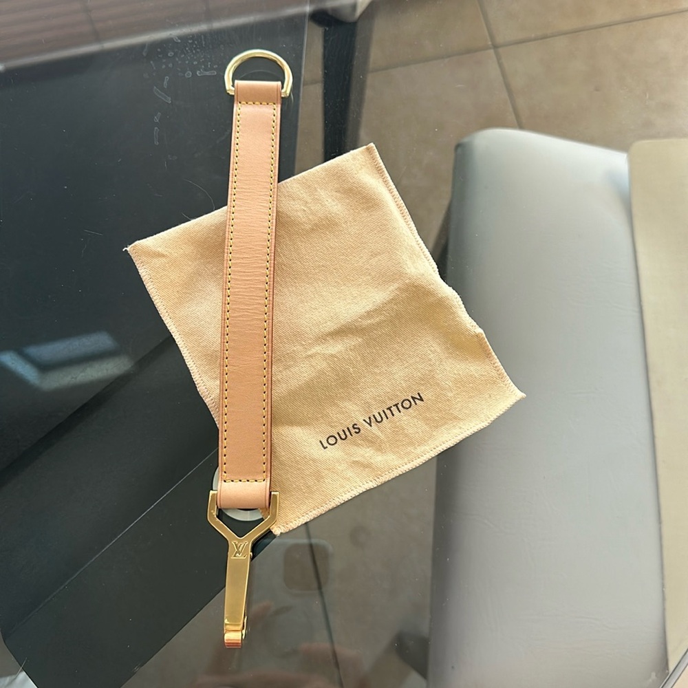 Louis Vuitton luggage strap
